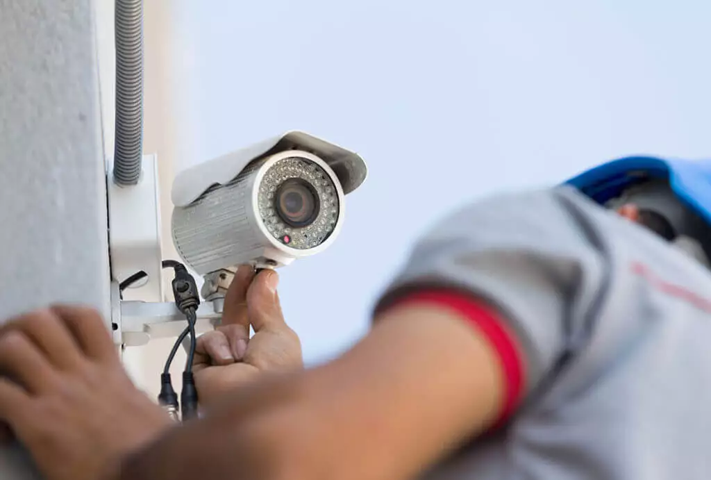 Top Surveillance Security Systems for Businesses in the UAE 1 featured image 8