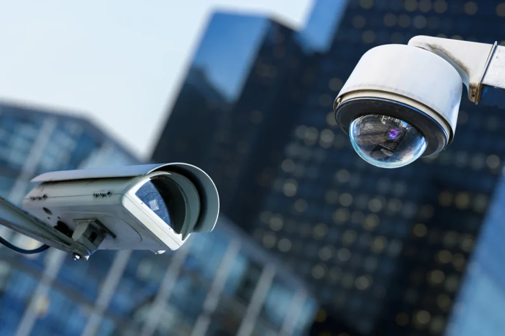 Security vs Surveillance Cameras 09c7fead 5269 43b8 adb2 2cc543b58fa5
