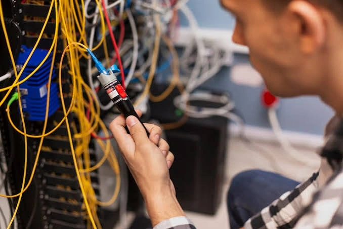 Optic Fiber Splicing 5 maintanenece